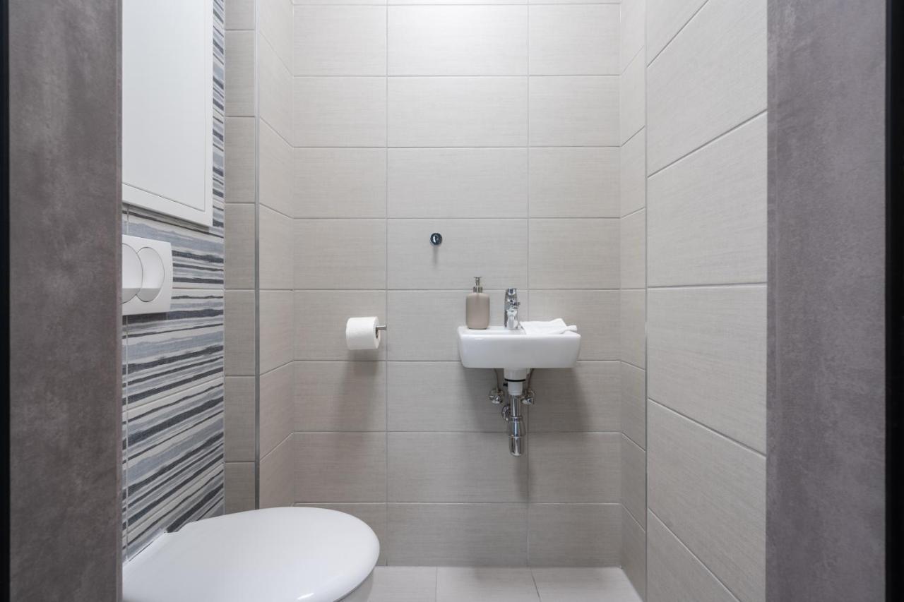 Navy Angel Apartment With Balcony Βουδαπέστη Εξωτερικό φωτογραφία